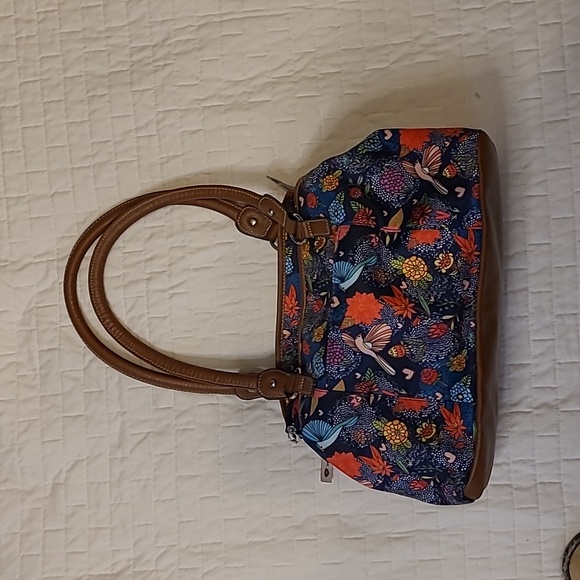 EUC🌟LILY BLOOM Kathryn Navy Floral Boho Purse Handbag - Picture 3 of 9